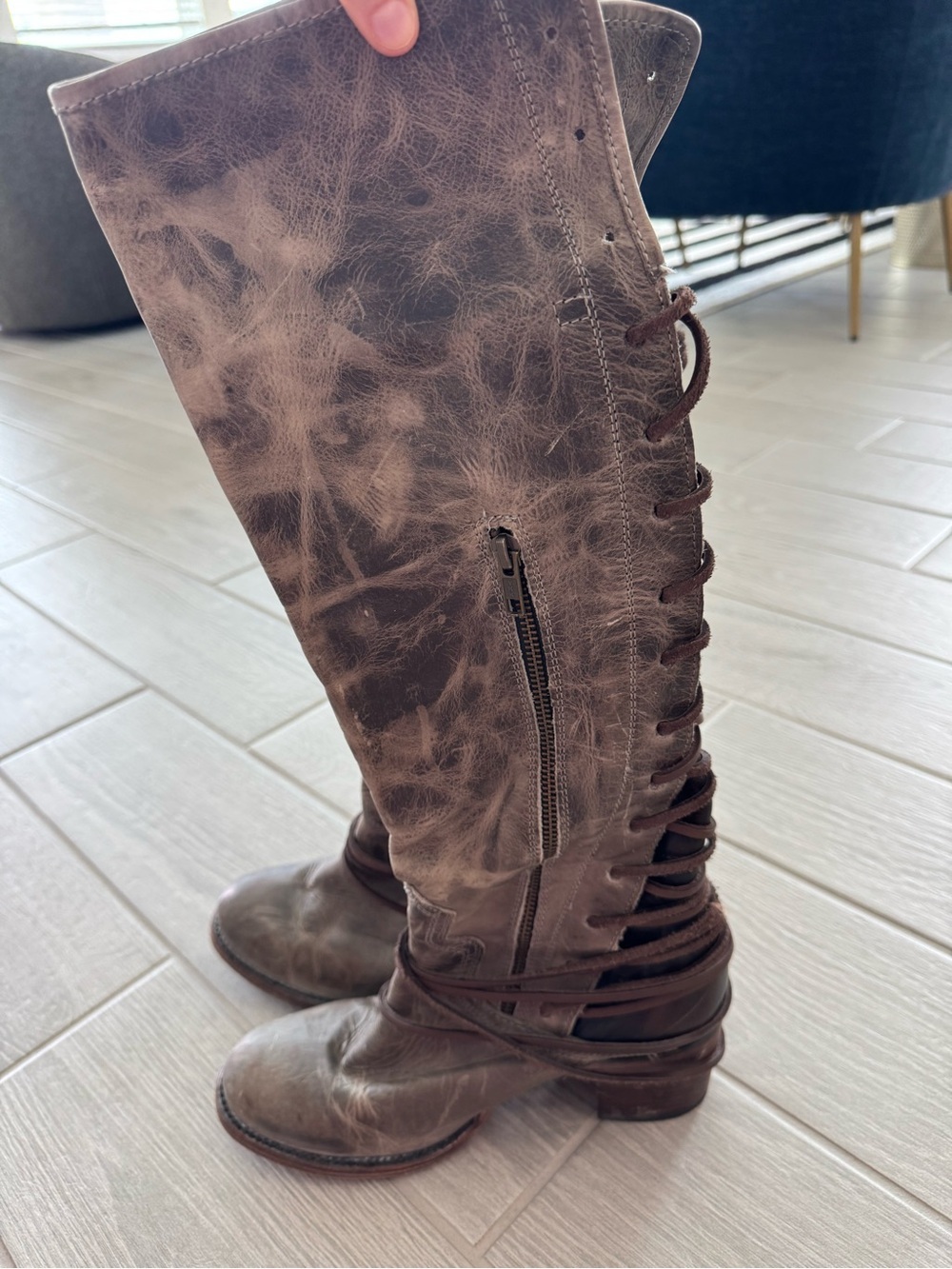FREEBIRD BY STEVEN Coal Distressed High Boots Size 10 GUC - Picture 2 of 5